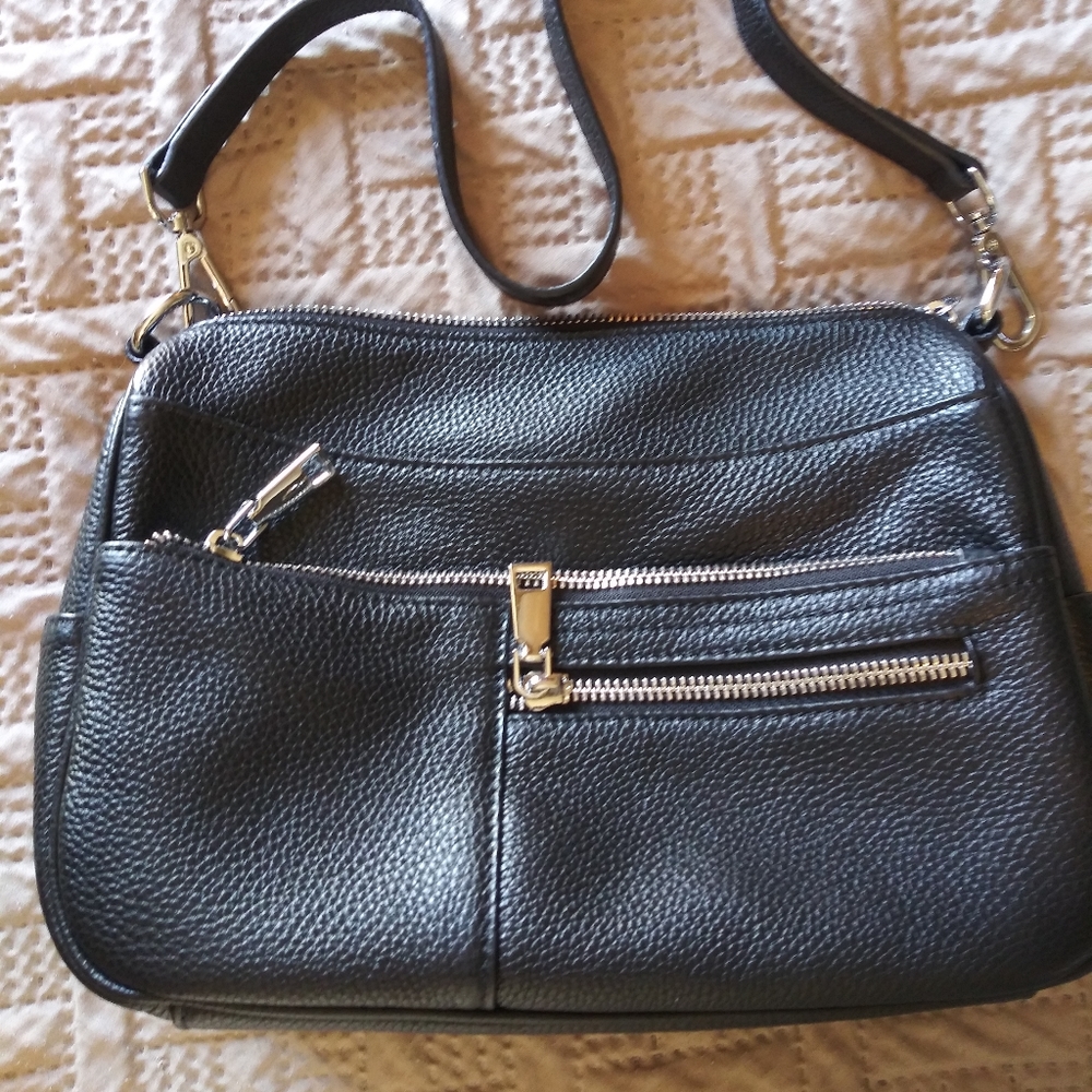 Ladies Multi-Pocket Bag